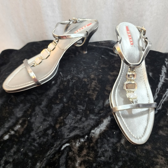 PRADA Silver Jeweled Sandals Size 10 prada 40. Made in Italy 🇮🇹 - Picture 1 of 13